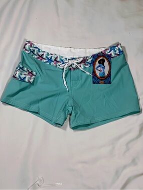 Aqua Green Women's Swim Coverup Shorts with Starfish Trim